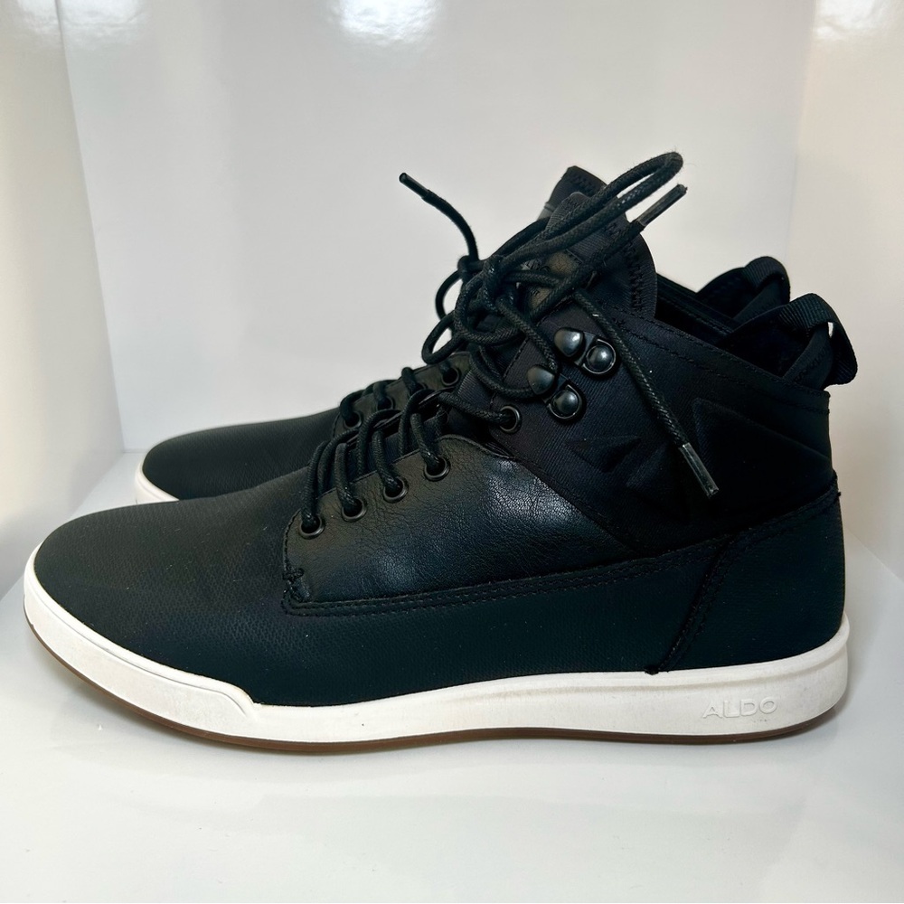 Aldo Men's Black and White High-Top Sneakers, Water Resistant, Size 8, EUC